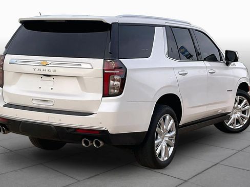 Used 2022 Chevrolet Tahoe High Country AWD/4WD image 13