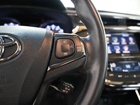 Used 2013 Toyota Avalon Limited FWD image 24