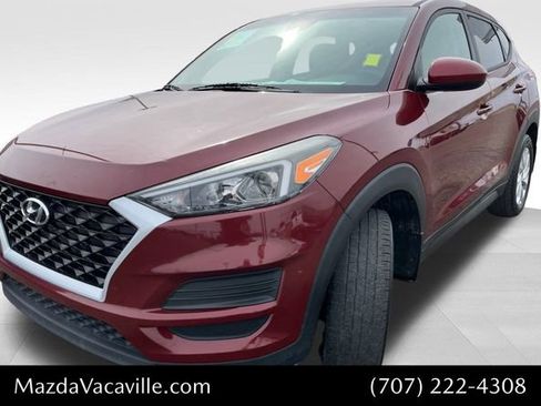 Used 2020 Hyundai Tucson SE image 1