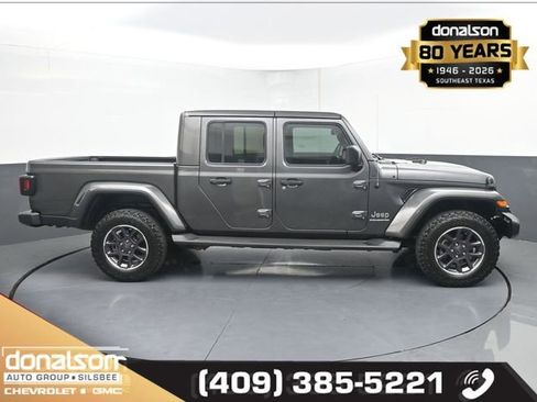 Used 2023 Jeep Gladiator Overland w/ Popular Equipment Package AWD/4WD image 2