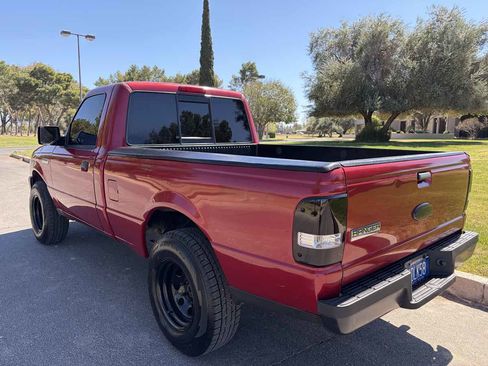 Used 2006 Ford Ranger XL image 2