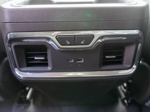 New 2026 GMC Sierra 1500 Denali w/ Denali Reserve Package image 14