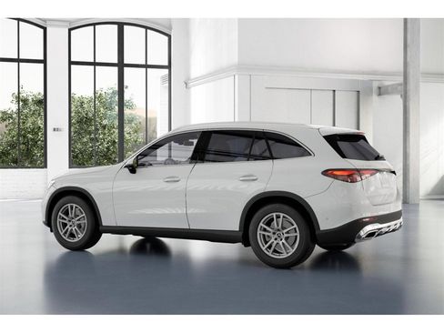 New 2025 Mercedes-Benz GLC 300 4MATIC image 31