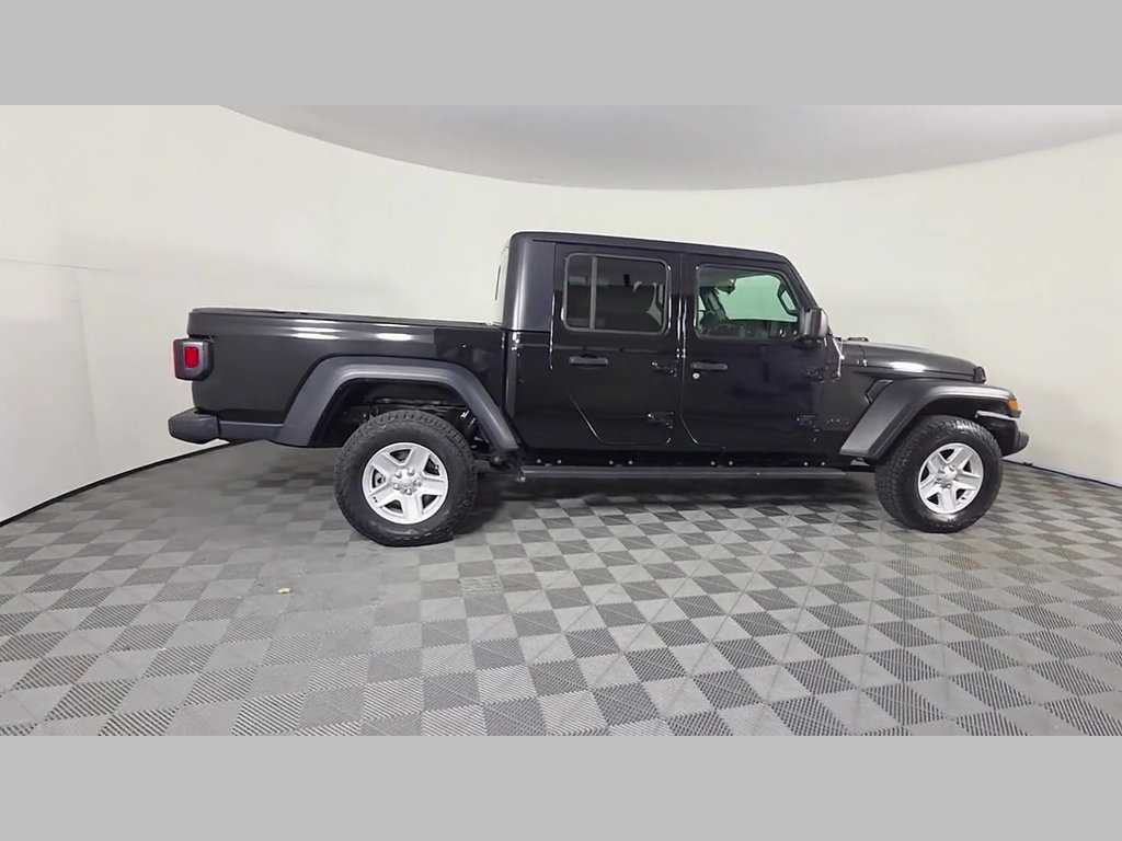 Used 2020 Jeep Gladiator Sport w/ Quick Order Package 24S AWD/4WD image 39