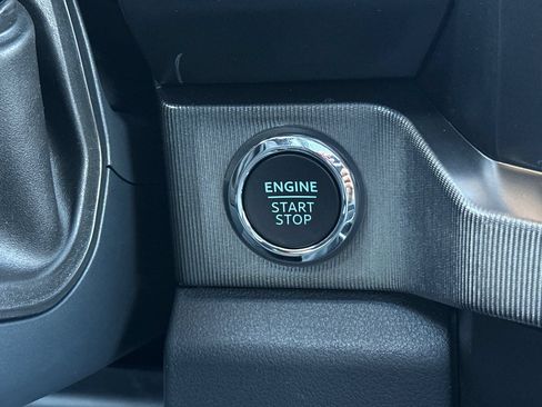 New 2026 Ford F250 Platinum AWD/4WD image 21