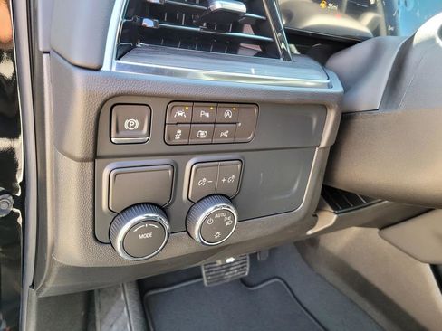 New 2026 Chevrolet Tahoe LS image 17