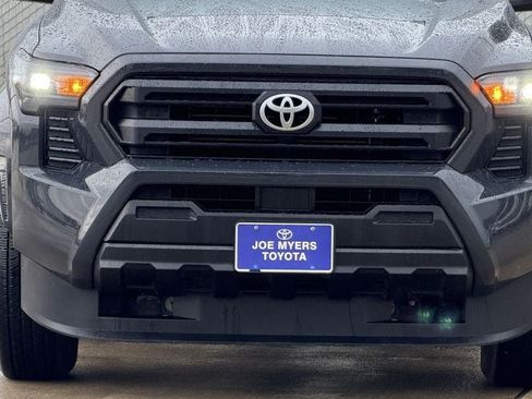 Used 2024 Toyota Tacoma SR RWD image 4