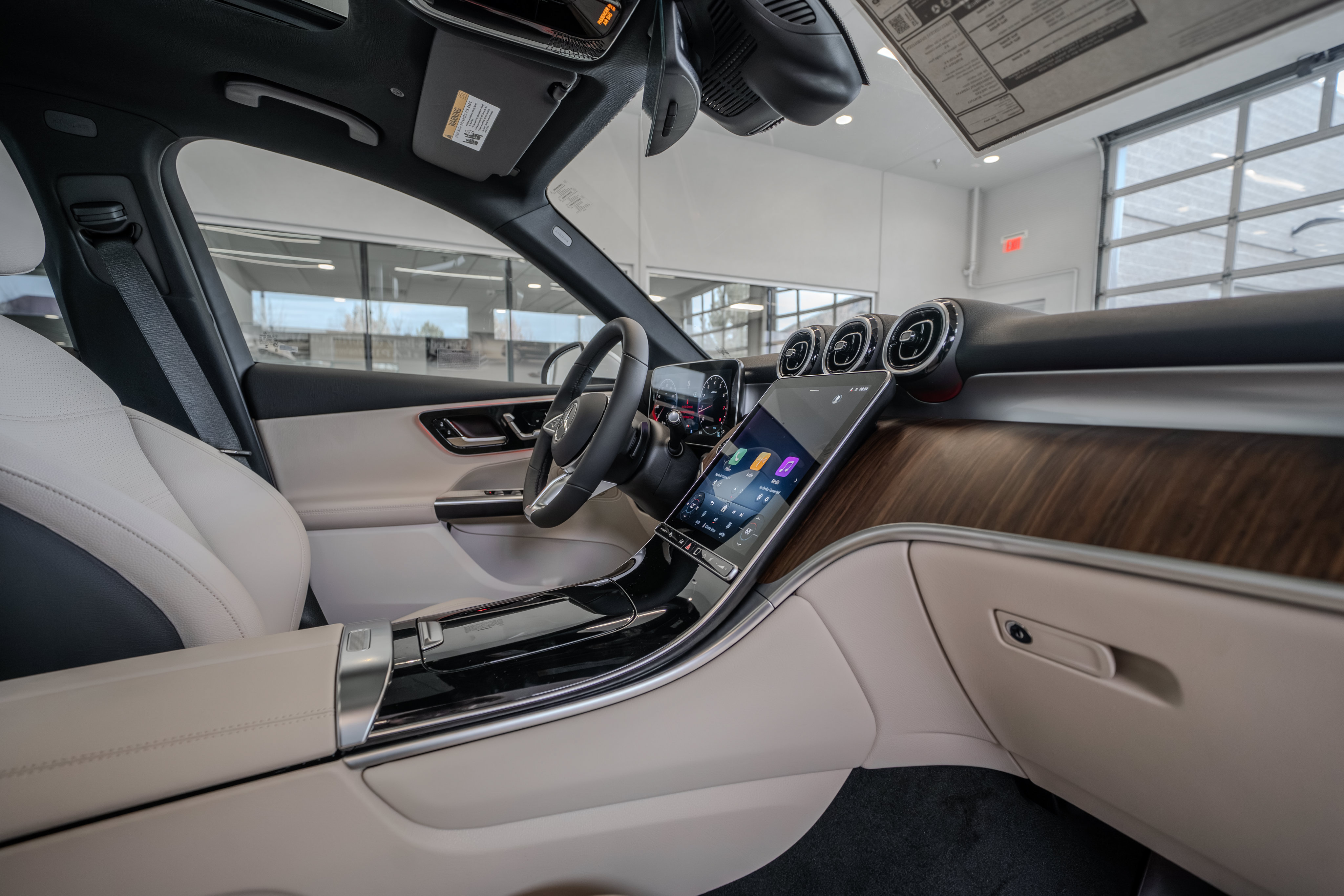 Certified 2026 Mercedes-Benz GLC 300 4MATIC image 17
