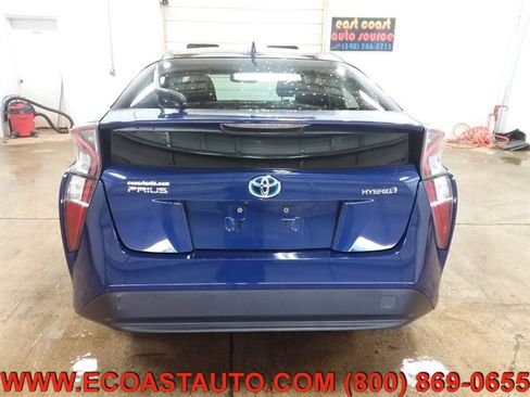 Used 2017 Toyota Prius Two image 8