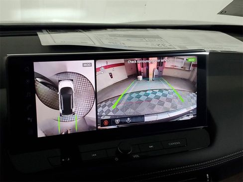 New 2025 Nissan Rogue Platinum w/ Tech Package image 28