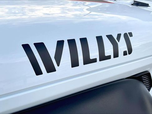 Used 2021 Jeep Wrangler Sport image 9