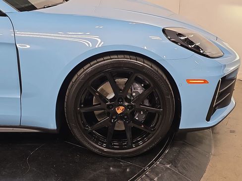 New 2026 Porsche Panamera image 11