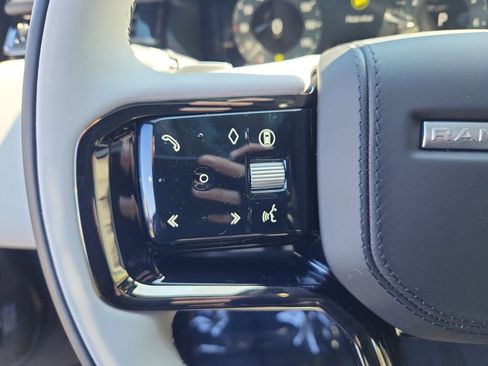 New 2026 Land Rover Range Rover Velar Dynamic SE image 19