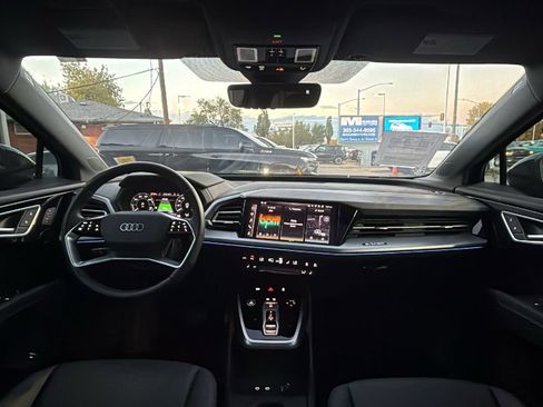 Used 2024 Audi Q4 e-tron Premium Plus w/ Premium Plus image 14