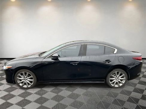 Used 2019 MAZDA MAZDA3 Sedan w/ Premium Package image 6