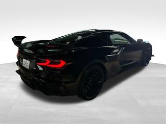 Used 2025 Chevrolet Corvette Z06 w/ Z07 Performance Package RWD video 5