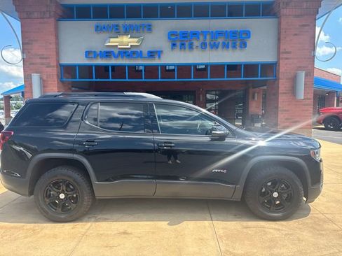 Certified 2023 GMC Acadia AT4 image 10