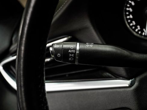 Used 2023 Buick Enclave Avenir image 30