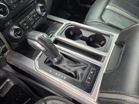 Used 2018 Ford F150 Platinum w/ Equipment Group 701A Luxury image 18