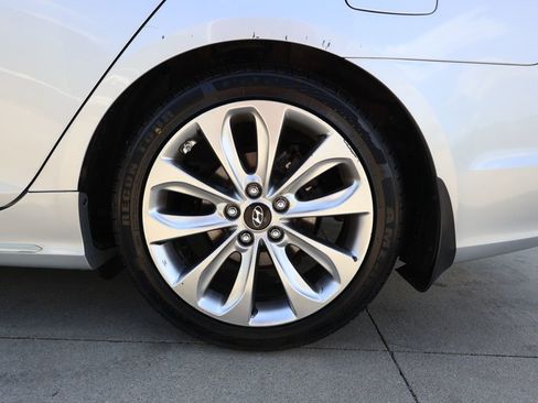 Used 2011 Hyundai Sonata Limited FWD image 35