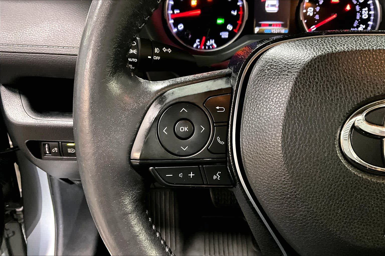 Used 2019 Toyota RAV4 XLE w/ Convenience Package AWD/4WD image 23