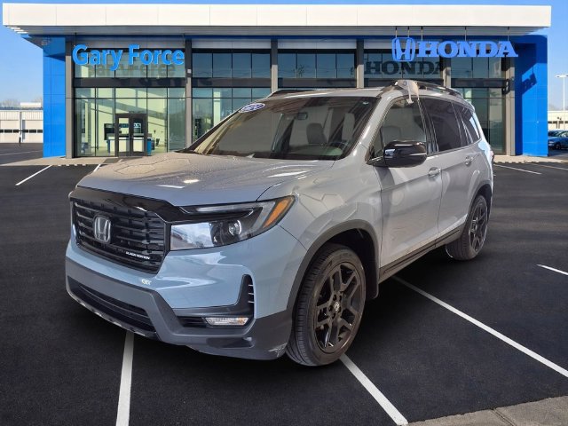 Used 2024 Honda Passport Black Edition image 4