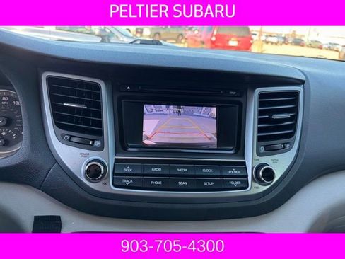 Used 2018 Hyundai Tucson SE image 10