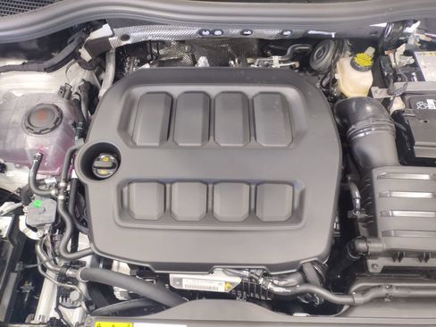 New 2026 Volkswagen Tiguan SEL R-Line AWD/4WD image 7