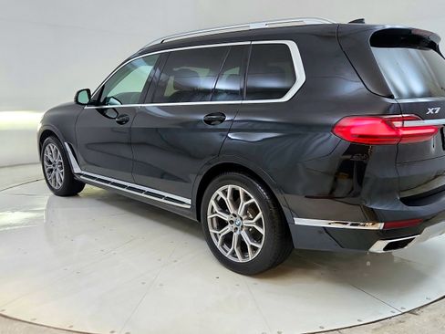 Used 2022 BMW X7 xDrive40i w/ Premium Package AWD/4WD image 5