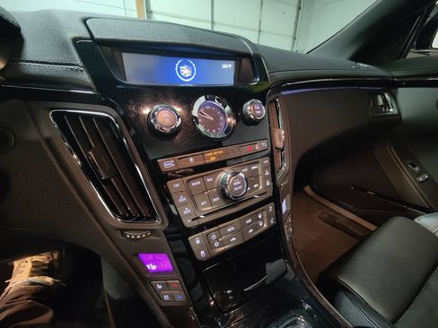 Used 2011 Cadillac CTS V w/ Wood Trim Package RWD image 36