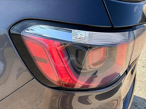 Used 2020 Jeep Compass Limited image 32