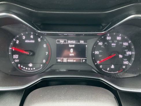 Used 2021 Chevrolet TrailBlazer LT w/ Convenience Package AWD/4WD image 4