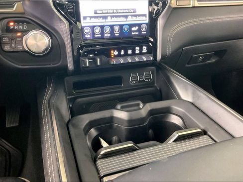 Used 2021 RAM 1500 Limited AWD/4WD image 9