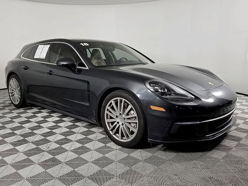 Used 2018 Porsche Panamera 4 AWD/4WD image 3