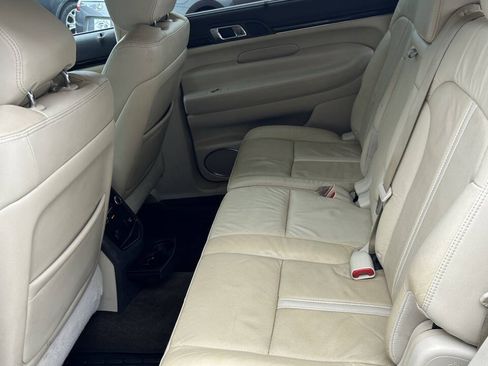 Used 2016 Lincoln MKT AWD w/ Equipment Group 201A image 16