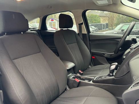 Used 2015 Ford Focus SE image 20
