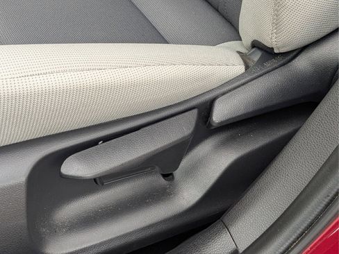 Used 2024 Toyota Corolla LE FWD image 17
