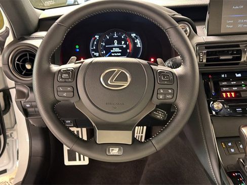 Certified 2025 Lexus IS 350 F Sport image 18