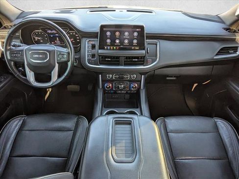 Used 2021 GMC Yukon XL SLT image 17