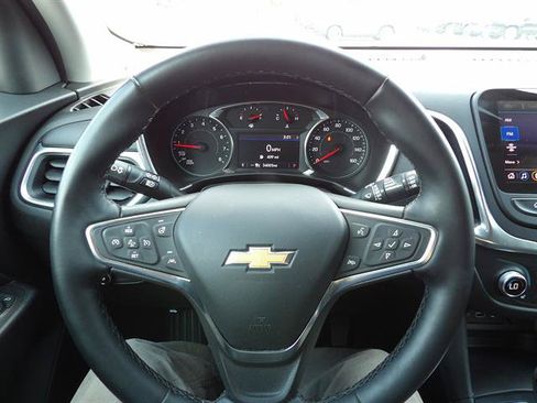 Certified 2024 Chevrolet Equinox LT AWD/4WD image 17