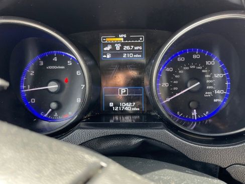 Used 2016 Subaru Outback 2.5i Premium image 14