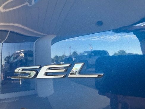 Used 2024 Ford Edge SEL w/ Convenience Package AWD/4WD image 10