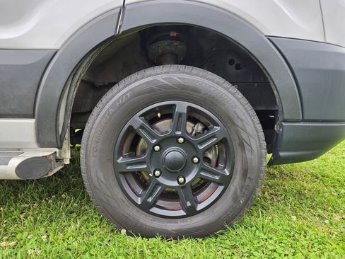 Used 2019 Ford Transit 250 130 Low Roof w/ Exterior Upgrade Package RWD image 28