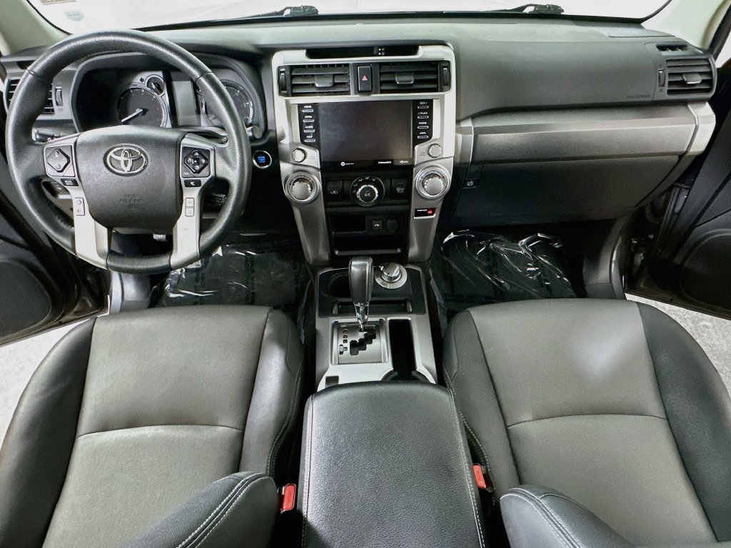 Used 2020 Toyota 4Runner SR5 Premium w/ Moonroof Package AWD/4WD image 19