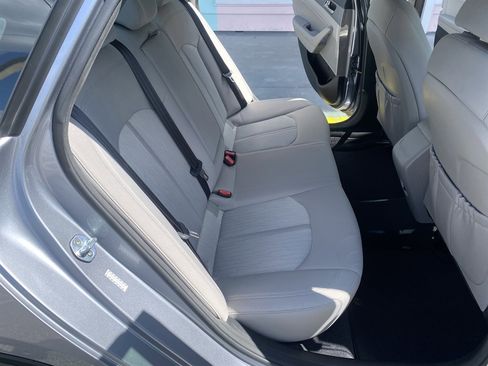 Used 2016 Hyundai Sonata SE image 15