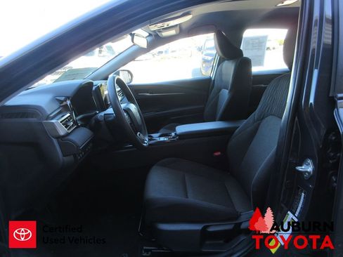 Used 2025 Toyota Camry LE image 20