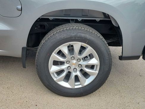 New 2025 Chevrolet Silverado 1500 Custom image 8