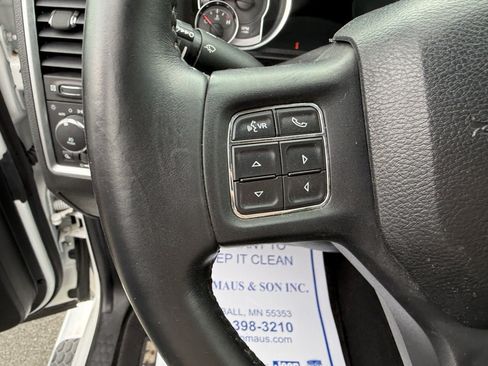 Used 2017 RAM 1500 Big Horn AWD/4WD image 23