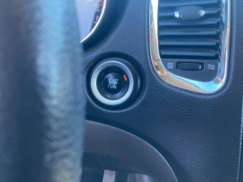 Used 2014 Dodge Durango SXT image 37