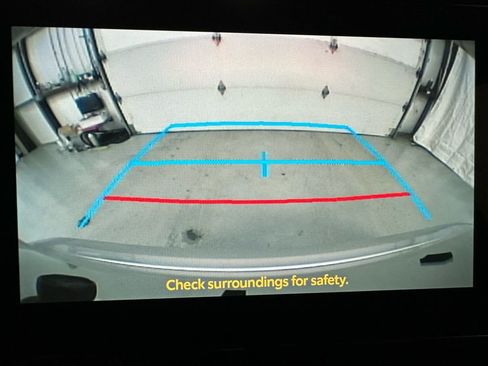 Used 2025 Toyota Corolla SE image 36